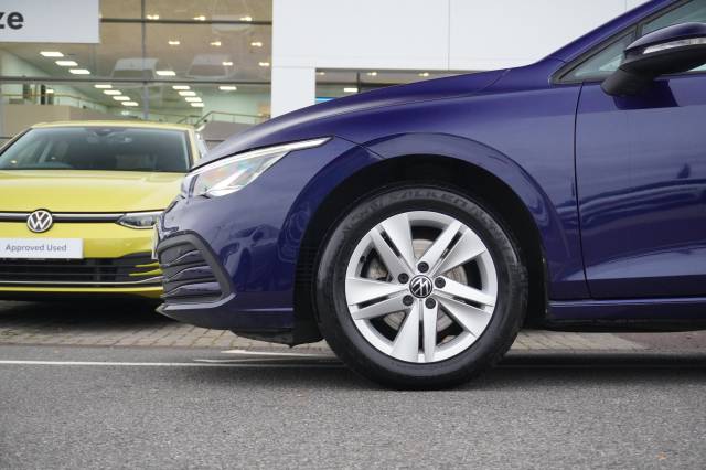 2023 Volkswagen Golf 1.5 eTSI 150 DSG Life