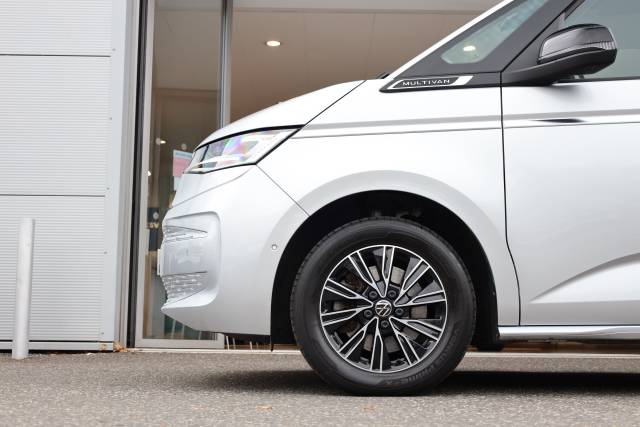 2024 Volkswagen Multivan 1.4 TSI eHybrid LWB DSG Style LWB
