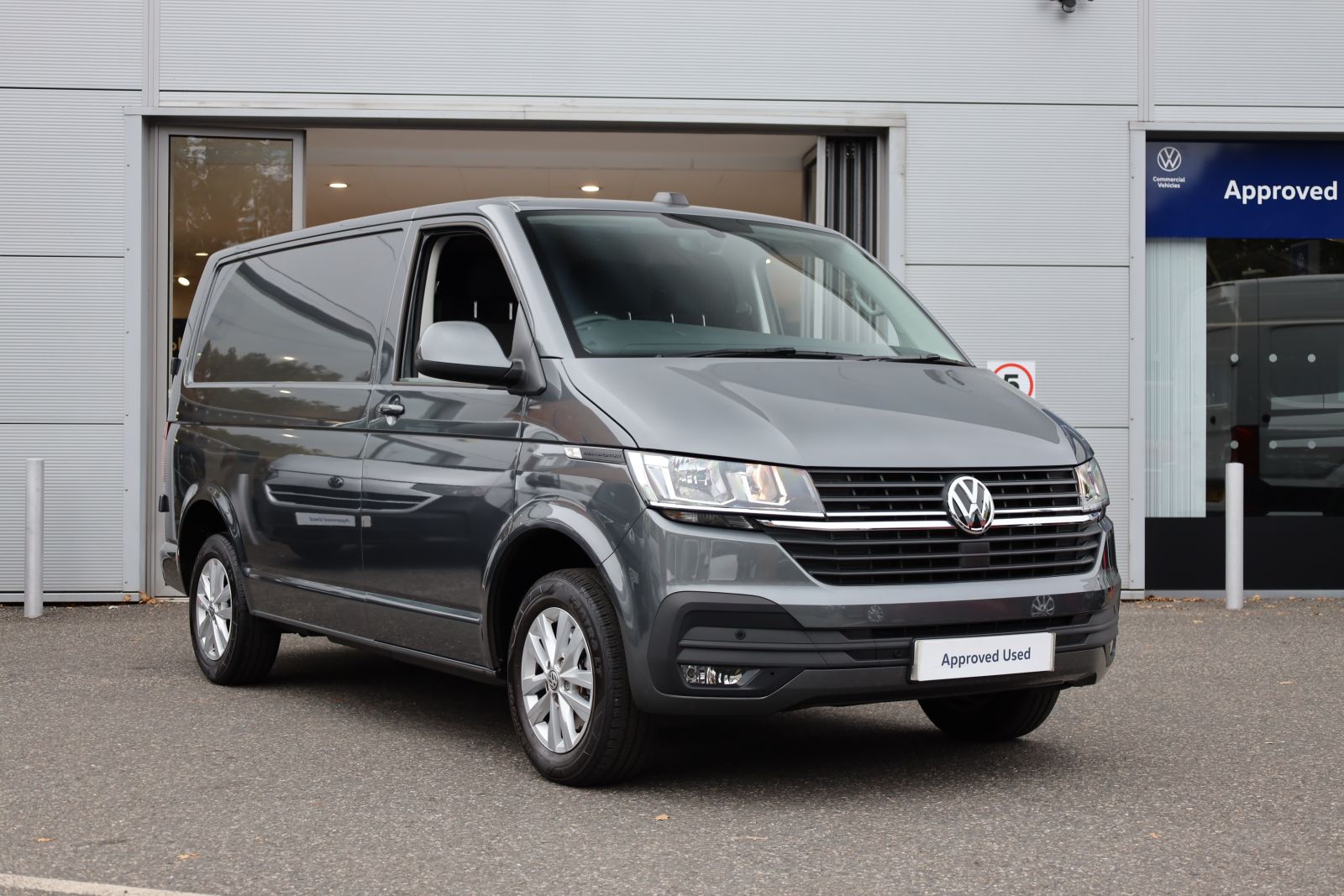 2024 Volkswagen Transporter