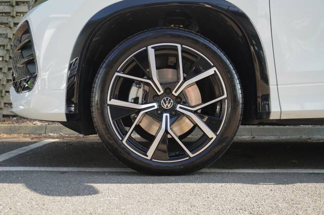 Volkswagen Tayron 1.5 Tayron R-Line eTSI 150PS 7-Speed DSG R-Line