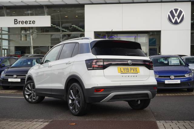 2019 Volkswagen T-cross 1.0 TSI 115 First Edition