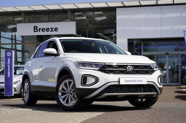 Volkswagen T-Roc 1.5 TSI Match SUV Petrol Pure white