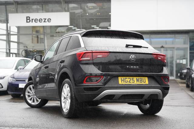 2025 Volkswagen T-Roc TSI Match