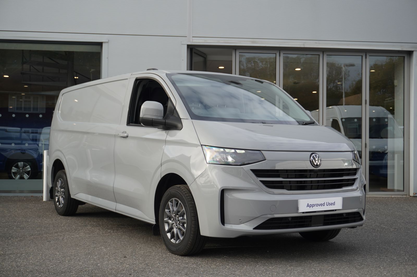 2025 Volkswagen Transporter