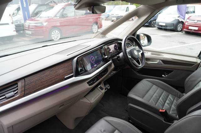 2025 Volkswagen Multivan 2.0 Multivan Style Long 150 PS TDI 7-Speed DSG Style