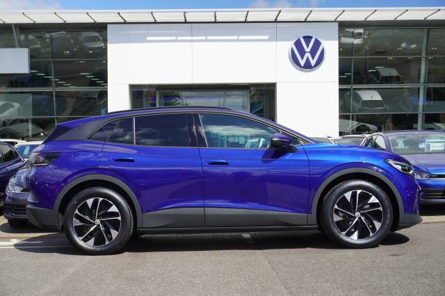 2025 Volkswagen Id.4 4MOTION 77kWh Match Pro