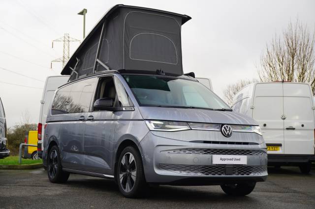 Volkswagen California 2.0 TSI DSG 204 PS Ocean Motor Caravan Petrol Mono Silver / Deep Black Pearl
