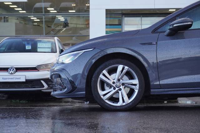 2021 Volkswagen Golf 1.5 eTSI 150 DSG R-Line