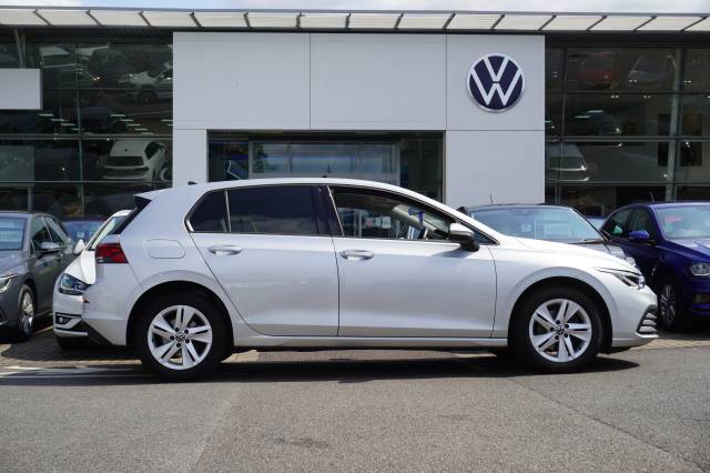 2021 Volkswagen Golf 1.5 eTSI 150 DSG Life