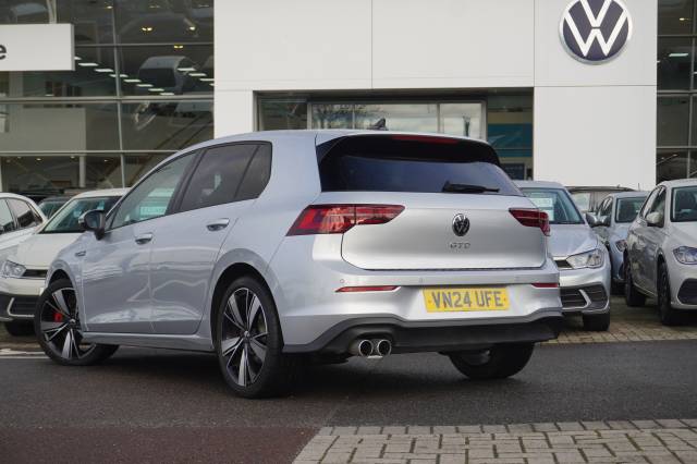 2024 Volkswagen Golf 2.0 TDI 200 DSG GTD