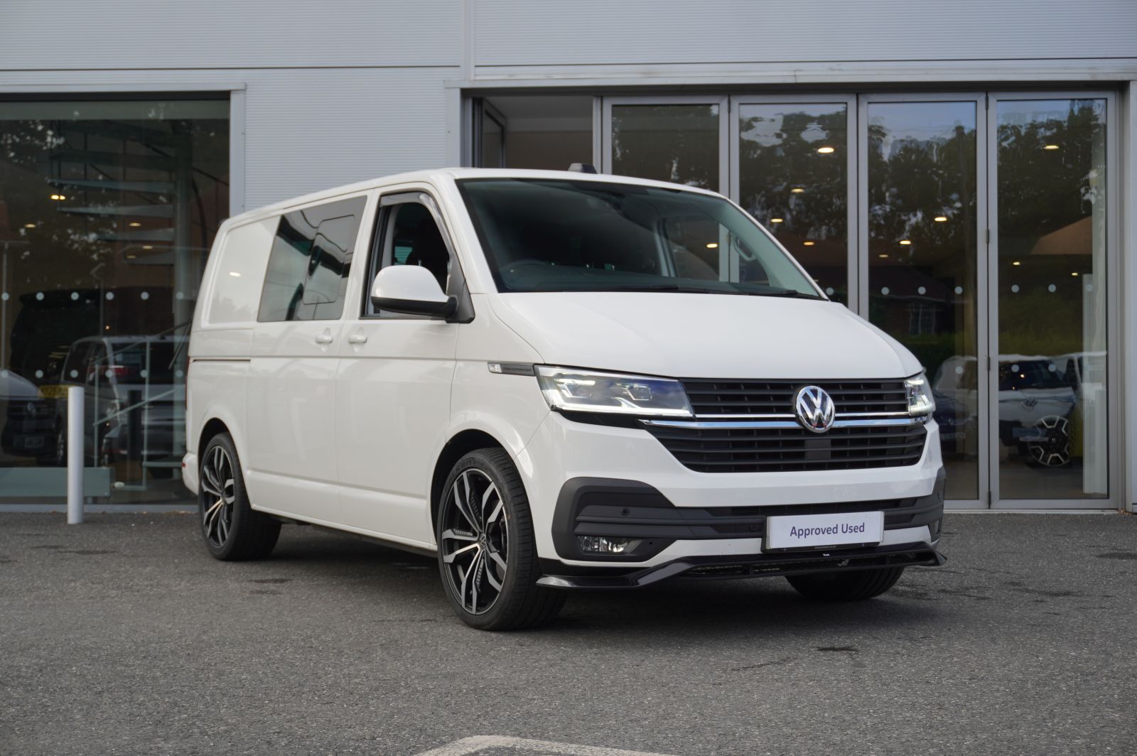 2024 Volkswagen Transporter