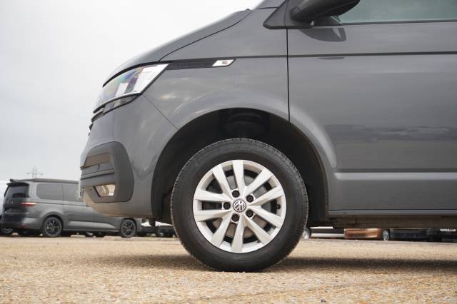 2023 Volkswagen Transporter 2.0 T28 TDI 150 Van Highline SWB