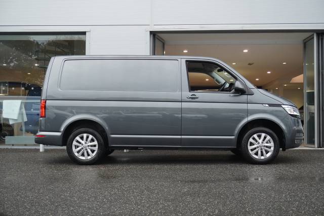 2024 Volkswagen Transporter 2.0 T28 TDI 110 Van Highline SWB
