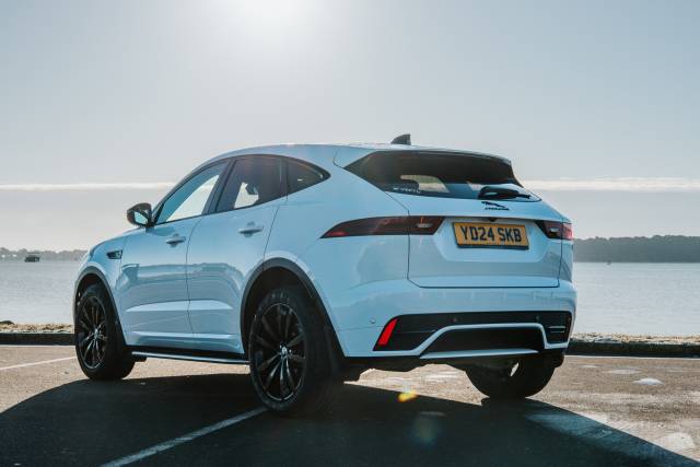 2024 Jaguar E-Pace 2.0 D200 R-Dynamic SE Black SWB
