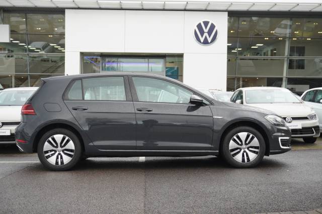 2020 Volkswagen Golf 35kWh e-Golf