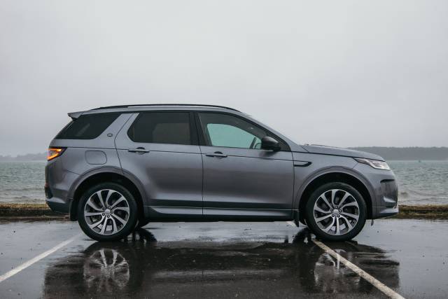 2023 Land Rover Discovery Sport 1.5 P300e R-Dynamic HSE SWB