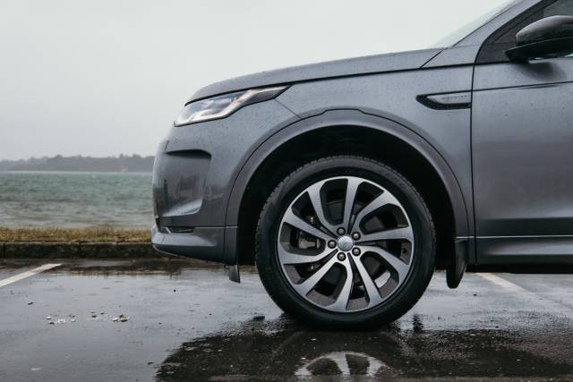 2023 Land Rover Discovery Sport 1.5 P300e R-Dynamic HSE SWB