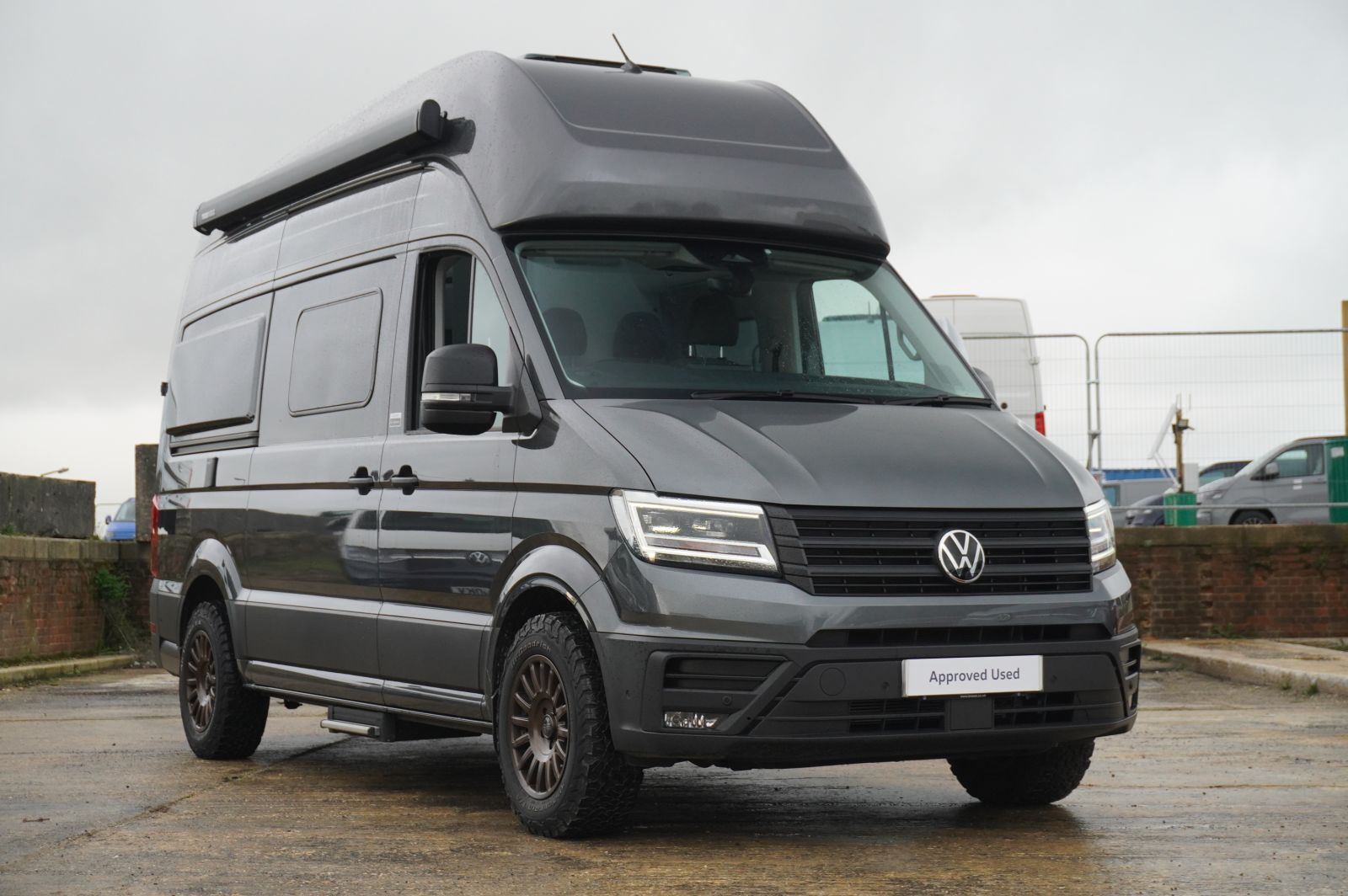  Volkswagen Grand California