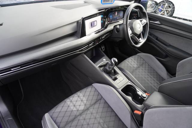 2022 Volkswagen Golf 1.5 TSI R-Line