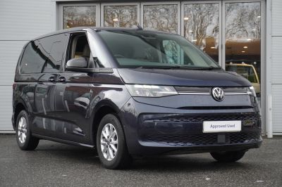 2025 volkswagen multivan tdi dsg life - 2025 (25)  multivan tdi dsg life - 2025 (25) £43,790 no vat £44,995 £1,205... photo