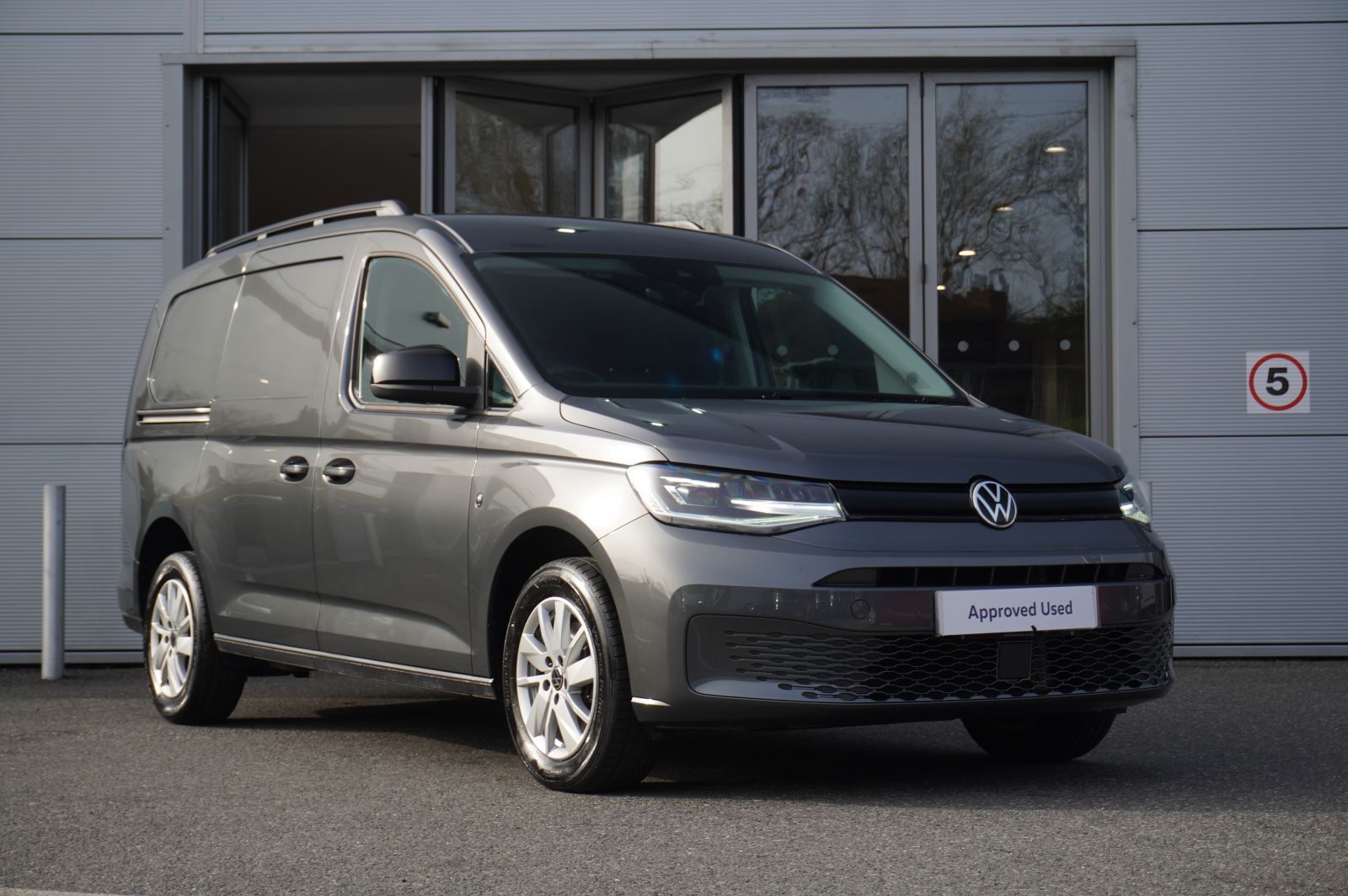  Volkswagen Caddy Maxi