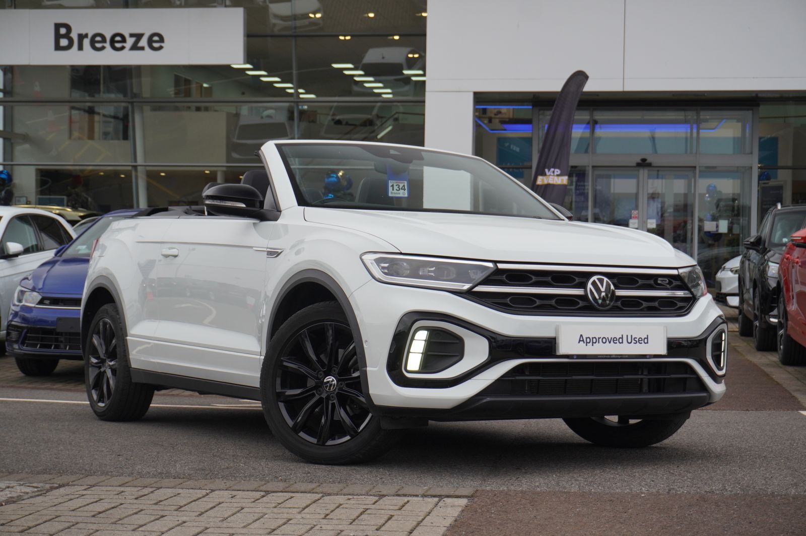 2023 Volkswagen T-Roc