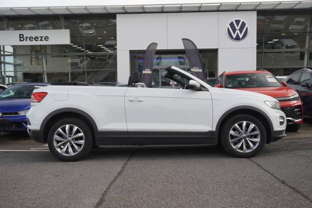 2022 Volkswagen T-Roc 1.5 TSI DSG Design