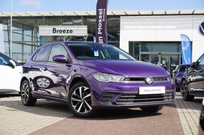 VOLKSWAGEN POLO        
    
    TSI Life - 2022 (22)