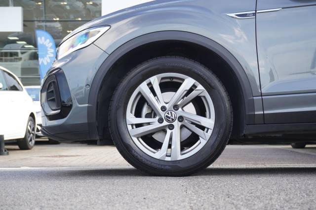 2025 Volkswagen T-Roc 1.5 TSI DSG R-Line