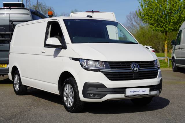 Volkswagen Transporter 2.0 T28 TDI 110 Van Highline SWB Panel Van Diesel Candy white