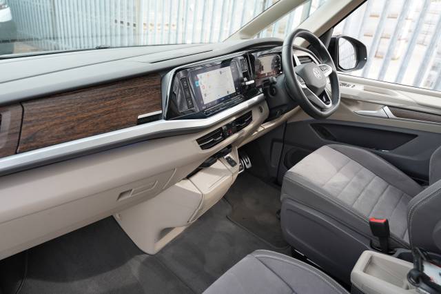 2025 Volkswagen Multivan 2.0 TDI LWB DSG Style
