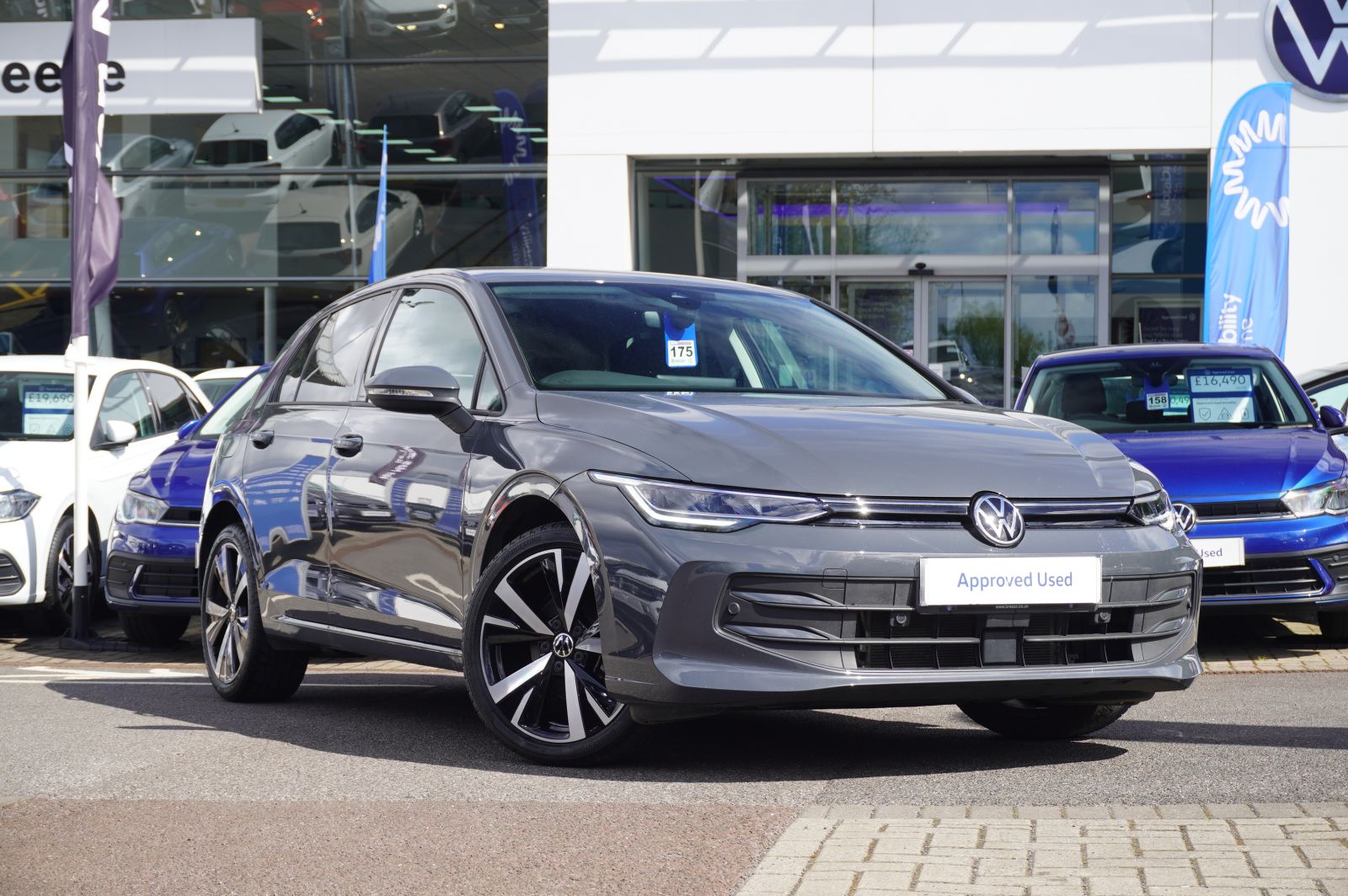 2025 Volkswagen Golf