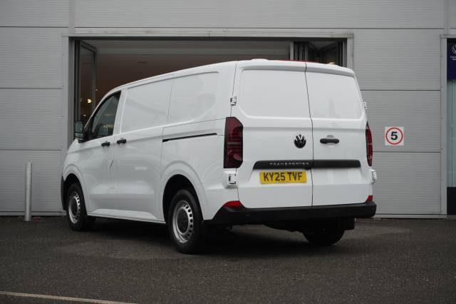 2025 Volkswagen Transporter 2.0 T28 TDI 110 Van Commerce Plus SWB