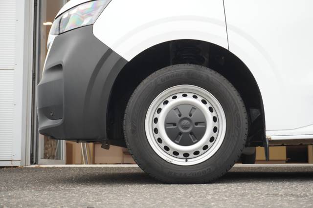 Volkswagen Transporter 2.0 T28 TDI 110 Van Commerce Plus SWB