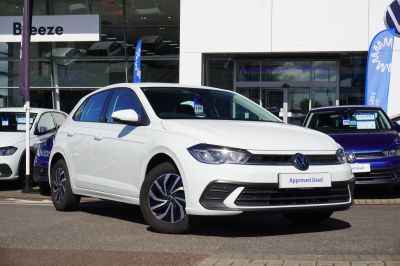 VOLKSWAGEN POLO        
    
    TSI Life - 2022 (22)