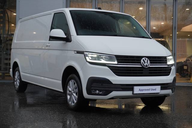 Volkswagen Transporter 2.0 T28 TDI 150 Van DSG Highline LWB Panel Van Diesel Candy white