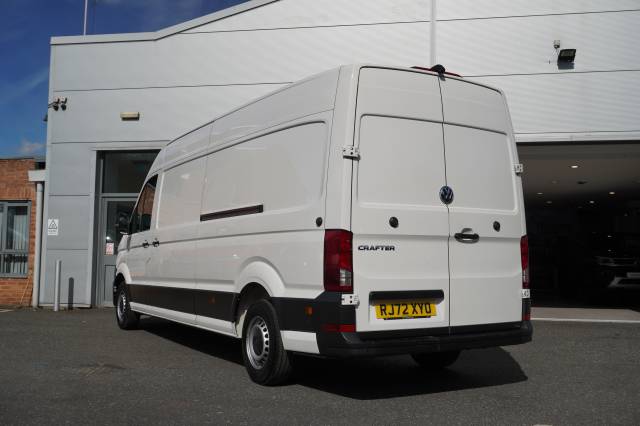 Volkswagen Crafter 2.0 CR35 TDI 140PS High Roof Van Trendline LWB
