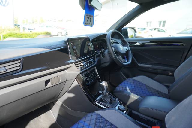 2022 Volkswagen T-Roc 2.0 TSI 300 4MOTION DSG R Black Edition