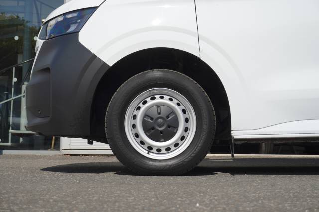2025 Volkswagen Transporter 2.0 T28 TDI 110 Van Commerce Plus SWB