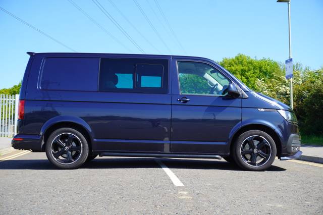 2021 Volkswagen Transporter 2.0 T32 TDI 150 Kombi Van Highline SWB