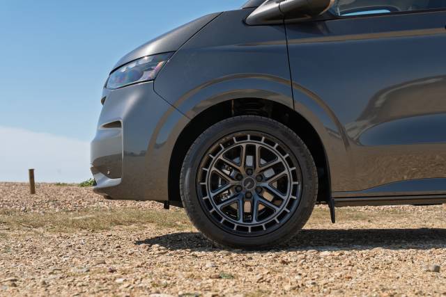 2025 Volkswagen Transporter 2.0 T28 TDI 110 Van Commerce Pro SWB