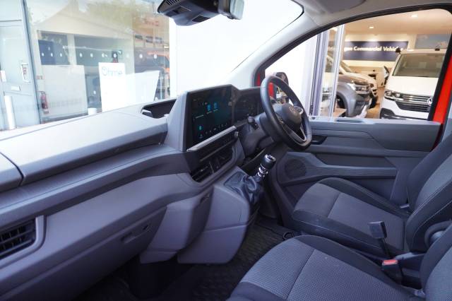 2025 Volkswagen Transporter 2.0 T30 TDI 150 Van Commerce Plus SWB