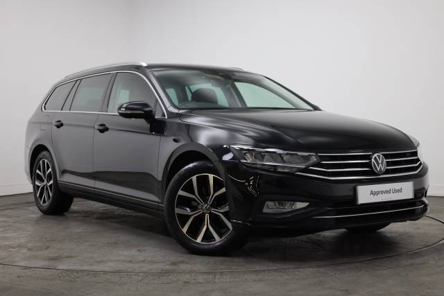 Volkswagen Passat 1.5 TSI EVO DSG SEL Estate Petrol Deep Black
