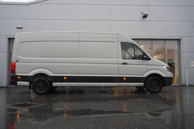 Volkswagen Crafter 2.0 CR35 TDI 177PS High Roof Van Commerce Plus LWB