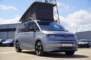VOLKSWAGEN CALIFORNIA at Breeze Poole