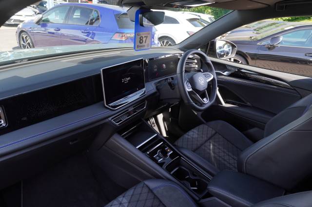 2025 Volkswagen Tiguan 1.5 TSI eHybrid DSG R-Line