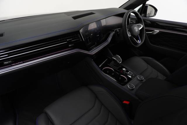 2025 Volkswagen Touareg 3.0 V6 TSI eHybrid 4Motion Tip R