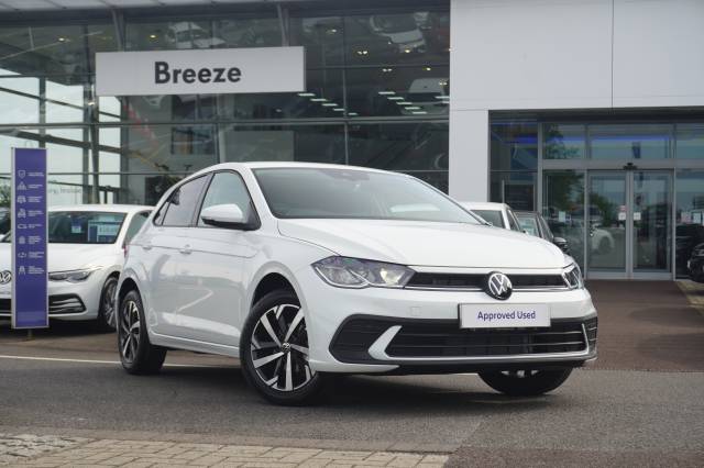Volkswagen Polo 1.0 TSI DSG Match SWB Hatchback Petrol Pure white