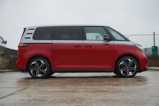 2025 Volkswagen Id. Buzz 79kWh 4MOTION GTX Pro SWB