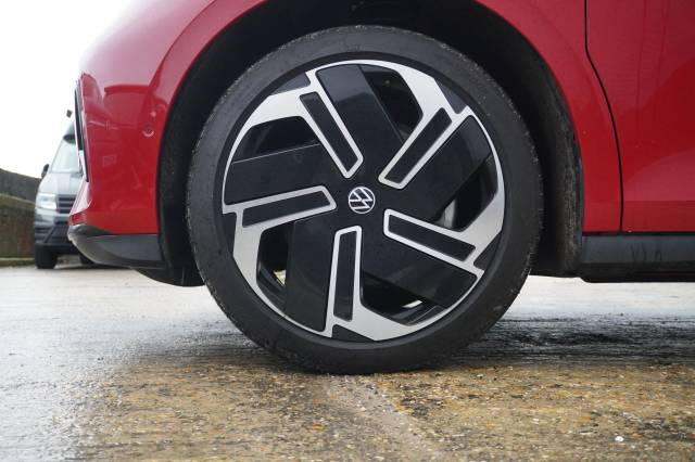 2025 Volkswagen Id. Buzz 79kWh 4MOTION GTX Pro SWB